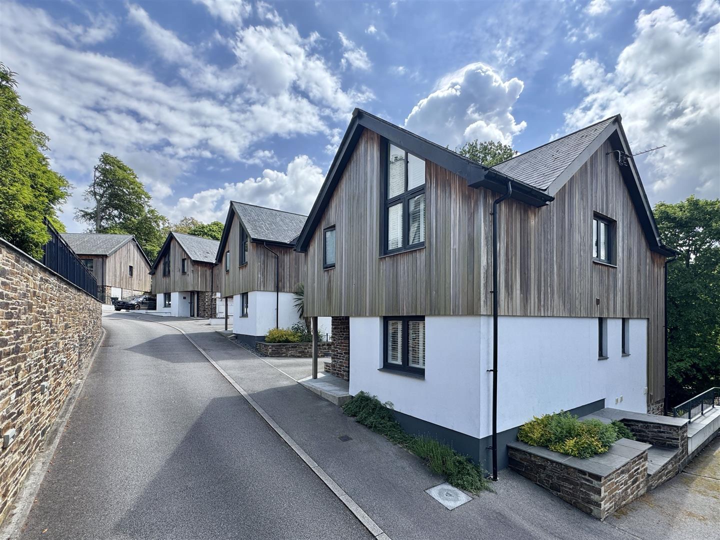 Cornelius Drive, Truro